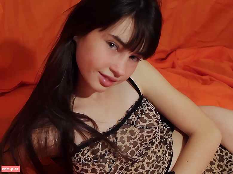 Art Modeling – Cherish Model “Cutest Cheetah in the World” (video)