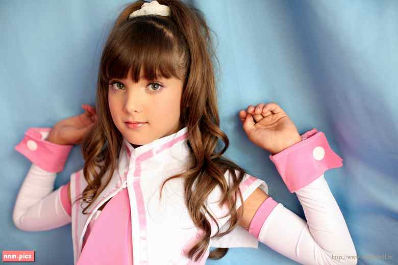 Candydoll – Cherie B. (sets and vids 01-05, VIP sets and vids 01-02)