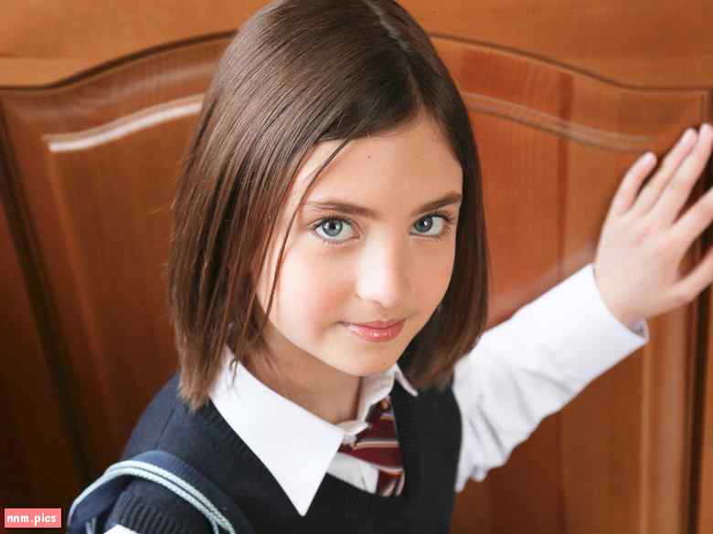 Candydoll – Diana M. (sets 01-10, vids 01-12)