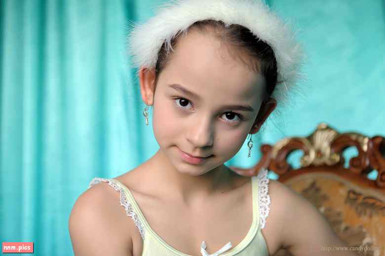 Candydoll – Sabina C. (23 imagesets, 22 vids)