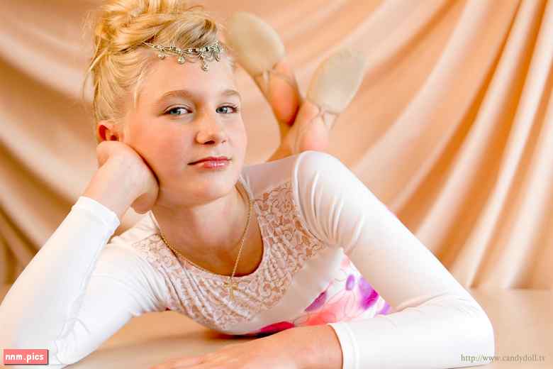 Candydoll – Sasha D. (16 imagesets, 18 vids)