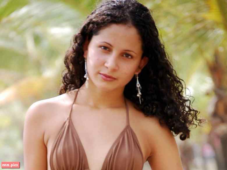 Cuban Babes – Yamy (sets 01-28, 3 video)