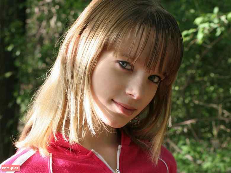 FReastern – Ella (sets 01~53, 9 bonus sets, 10 vids)