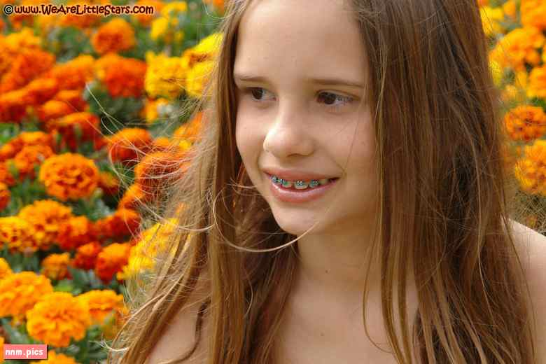 We Are Little Stars – Dany (260 images, 3 videos)