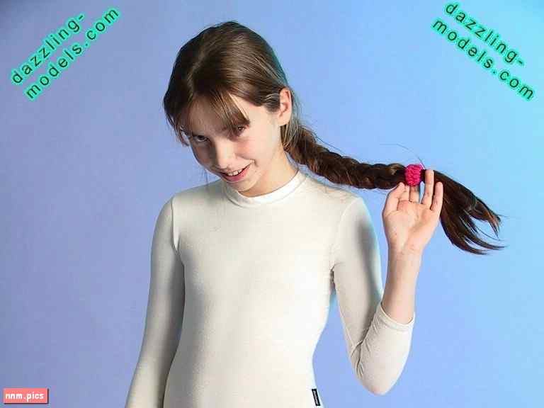 Magazine-Fashion – Dazzling Models (129 images)