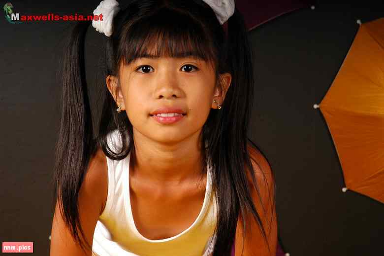 Maxwell’s Angels – Chi-Chi (sets 01-32)