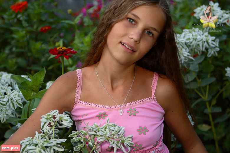 Newstar – Alexandra I & II (vids 01-53)