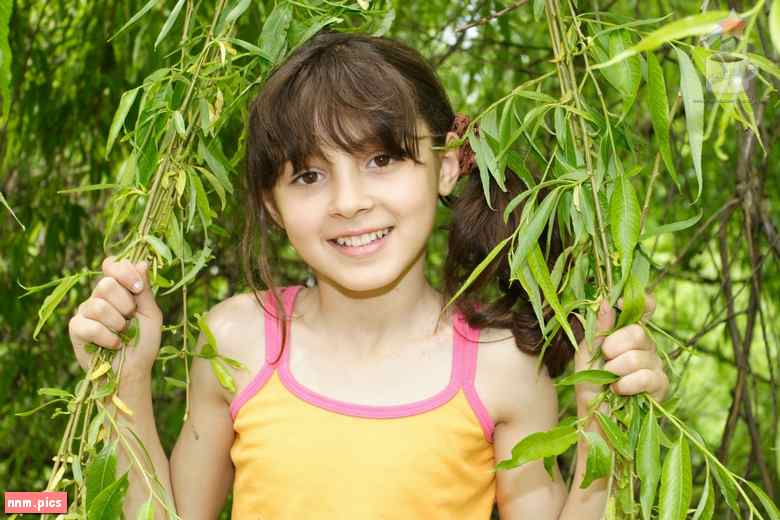 Newstar – Candy (sets 01-109, vids 01-24)