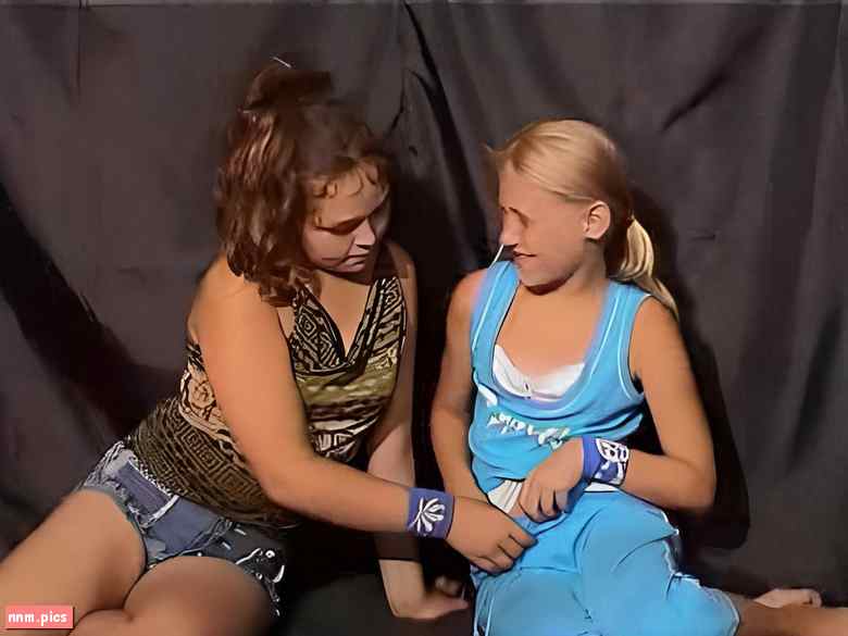 Show Stars – Alice &#038; Olia (video)