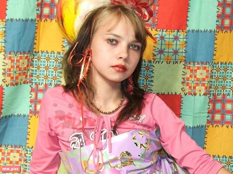 Show Stars – Aya Model (sets 01-08, 1 video)