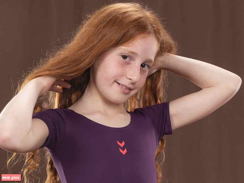 *Star Sessions – Viola (sets & vids 01-06)