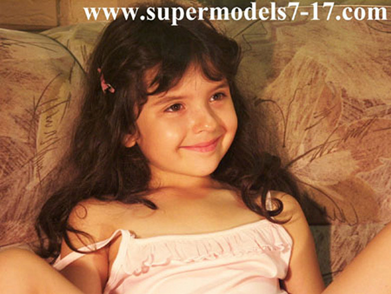 Supermodels_7-17_Mariana_12-2 | NoNude ModeLs
