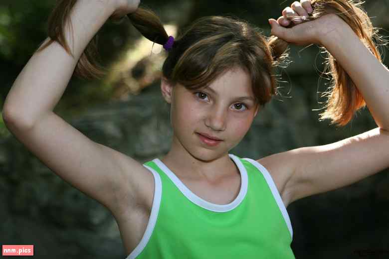 Swissarts – Dreamgirl Anna Cechalina (16 sets)