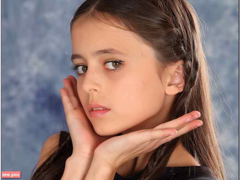 Teenmodeling.tv – Qeso Model (8 sets)