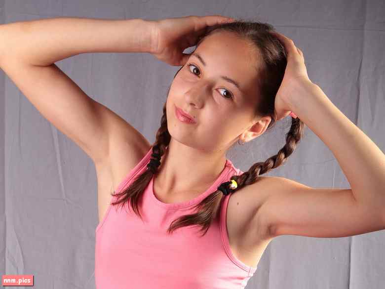 TinyModel – Sweet Gigi II (158 sets, 4 videos)