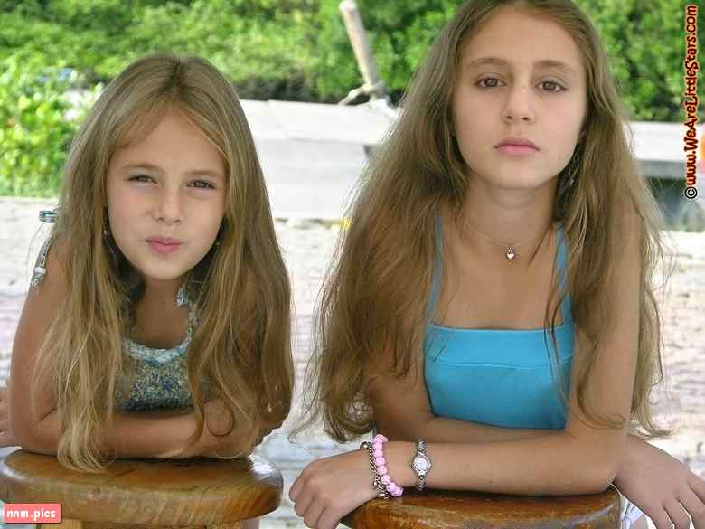 We Are Little Stars – Vanessa & Suellen (sets 01-07, vids 01-02)