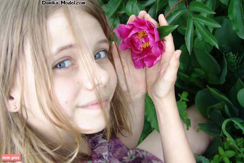 WebeWeb &#8211; Danika Model (sets 01~57 (total 48))