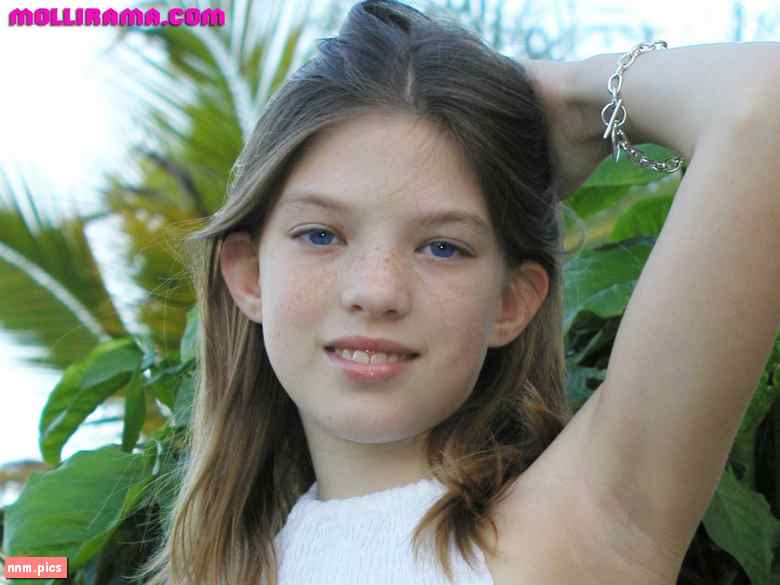 WebeWeb – Mollirama Model (14 sets, 475 images)