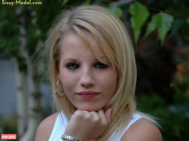 WebeWeb – Sissy Model (sets 01~68 (total 45)) WebeWeb – Sissy Model (sets 01~68 (total 45))