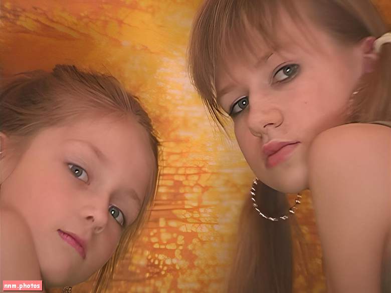 Young Video Models – Nadia & Kristina (NKr01)