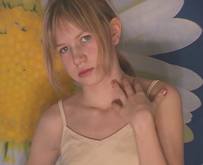 Young Video Models – Nadia (N09)