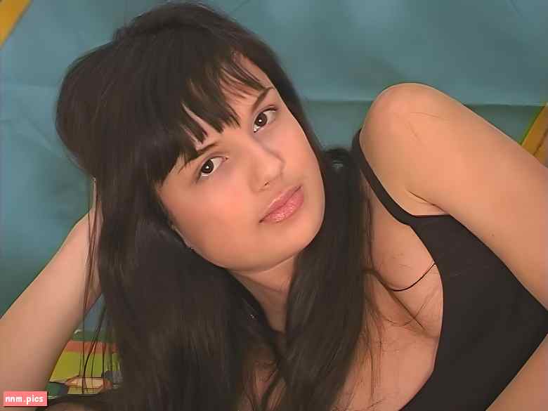 Young Video Models – Nastia (Ns01)